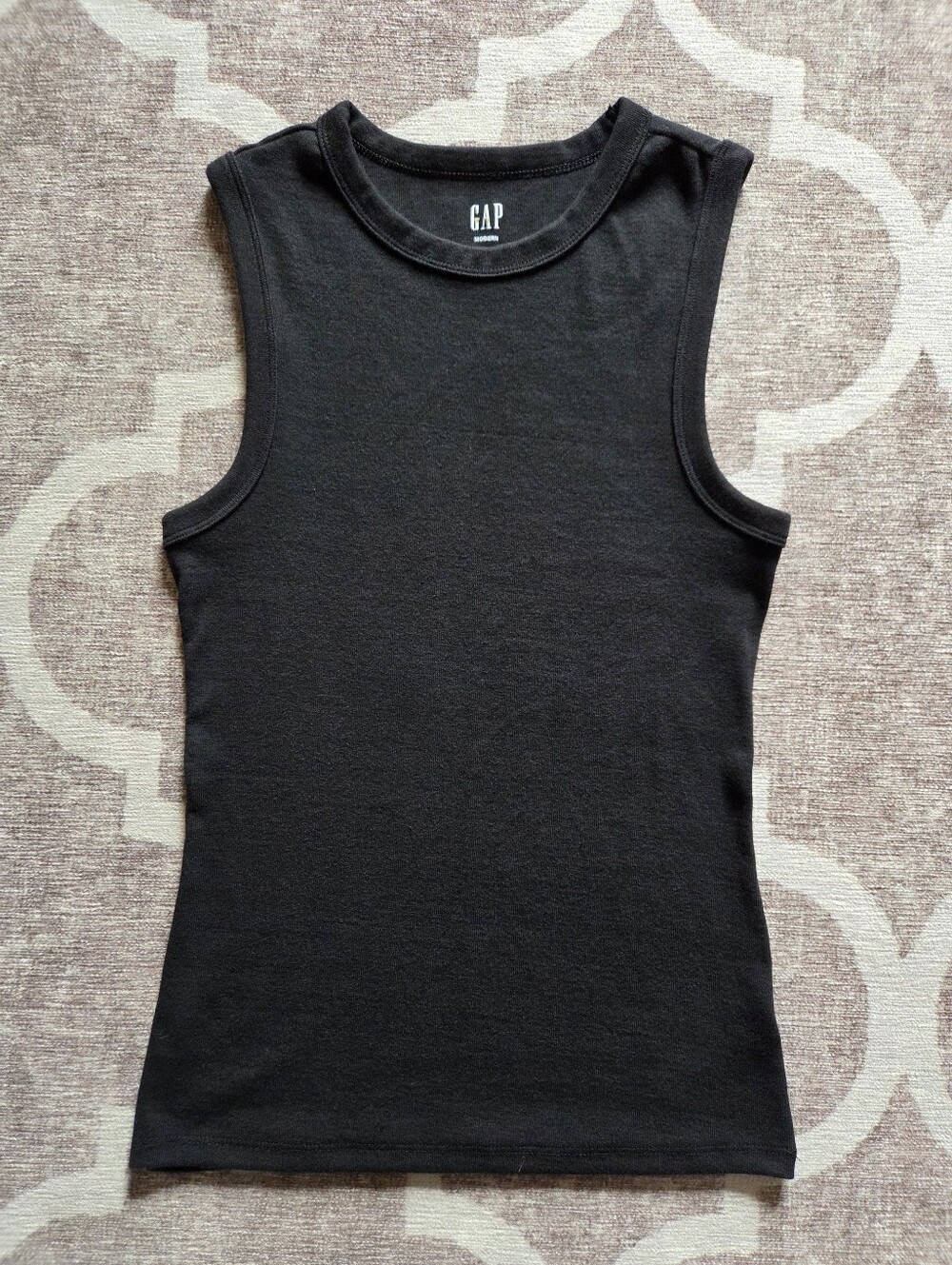 GAP Black Modern Crewneck Tank Top Sz M - Picture 4 of 9